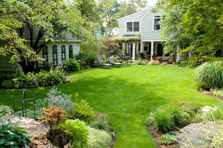 organic lawn care company northern New Jersey