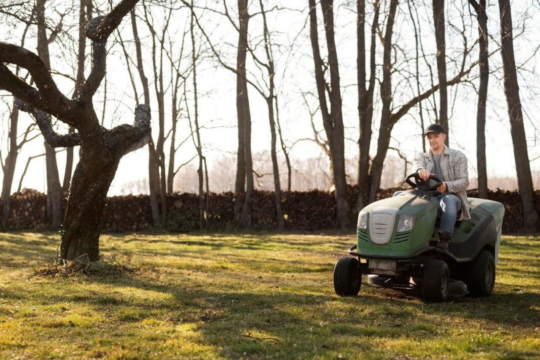 Zero Turn Mower